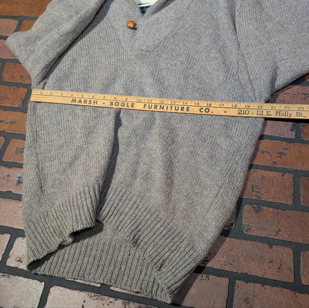 Vintage Mountain Wool Finalist Men's XL Knit Sweater USA Made Gray Cowl Neck‎